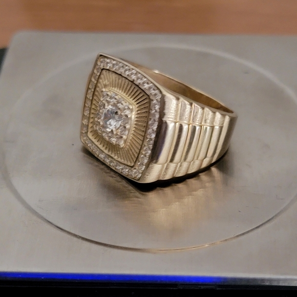 PRECIOUS RING - SOLID 14K GOLD - Picture 1 of 8